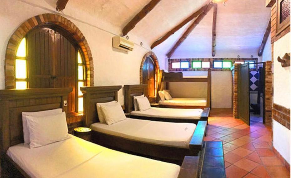 Hotel Hacienda Gualanday Apiay Kültér fotó