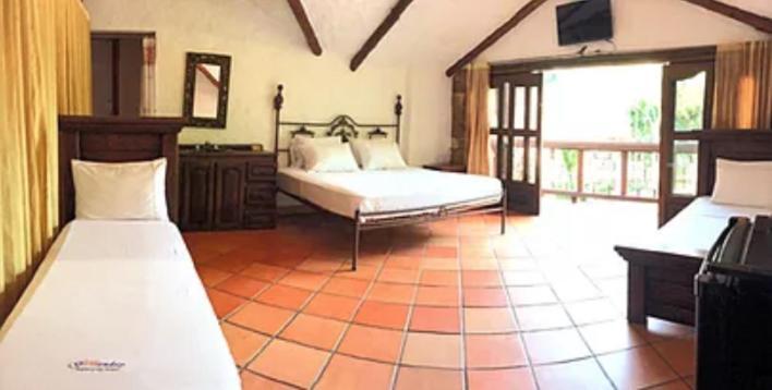 Hotel Hacienda Gualanday Apiay Kültér fotó
