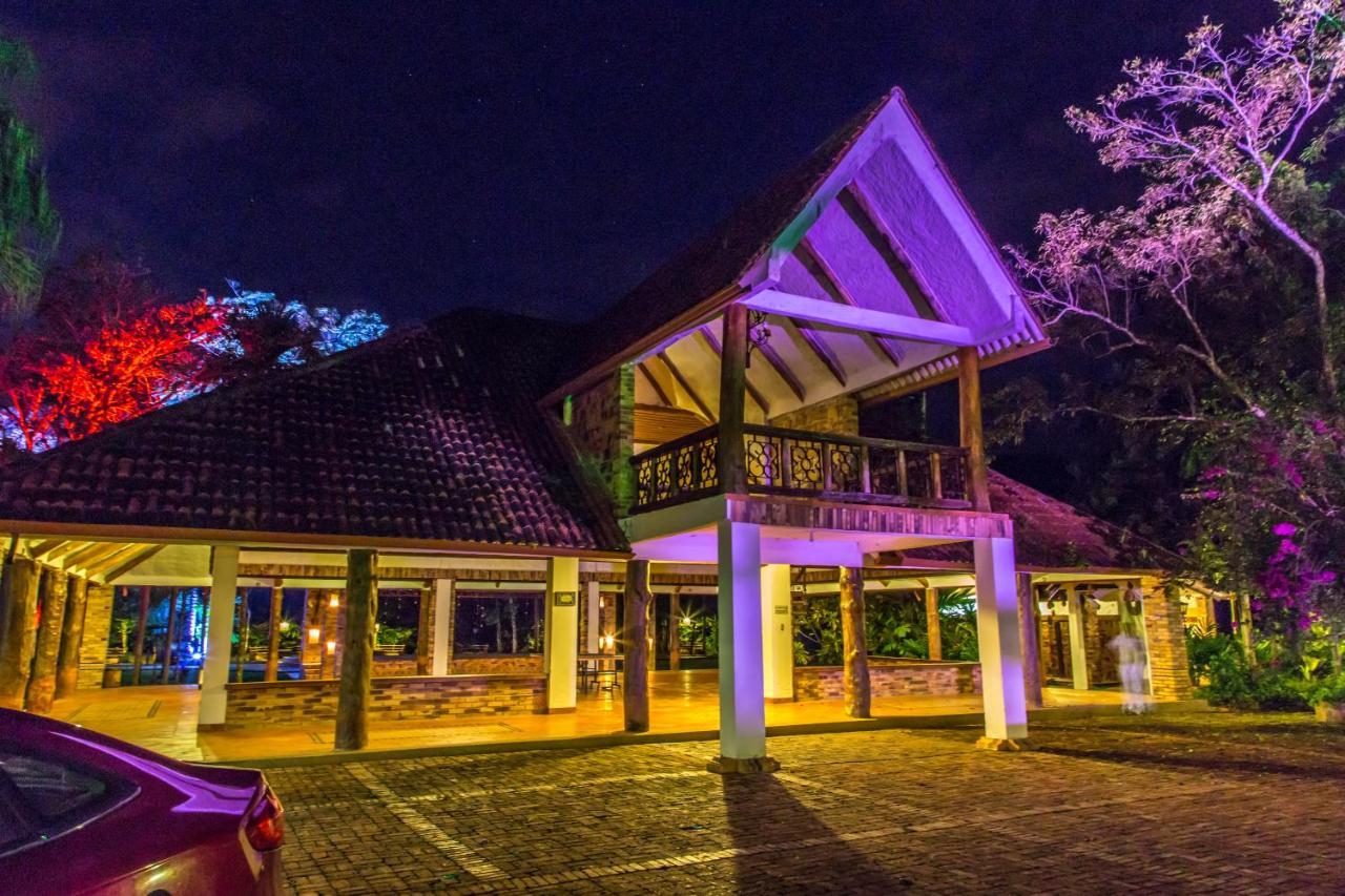 Hotel Hacienda Gualanday Apiay Kültér fotó