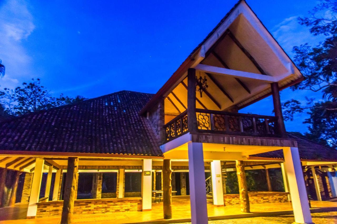 Hotel Hacienda Gualanday Apiay Kültér fotó