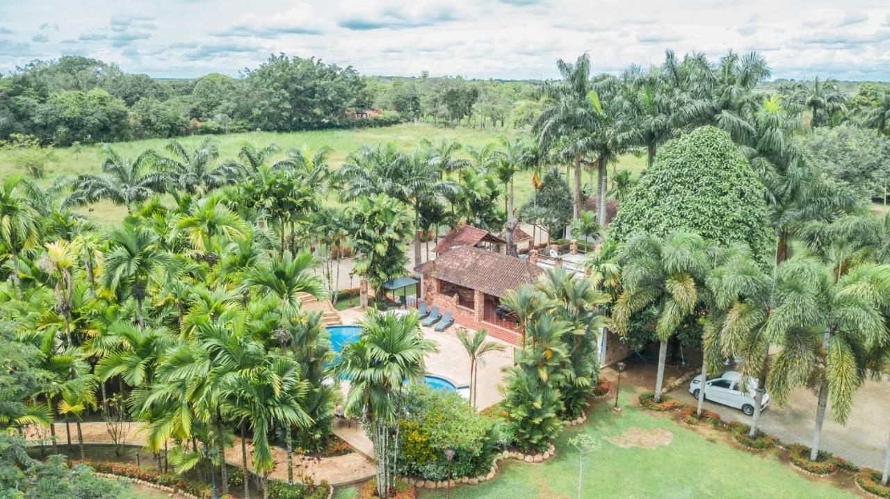 Hotel Hacienda Gualanday Apiay Kültér fotó
